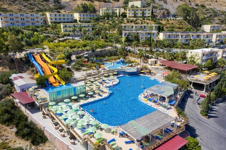 Aquapark Village, Řecko