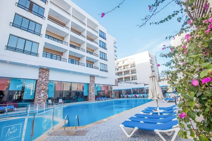 Marlin Inn Azur Resort