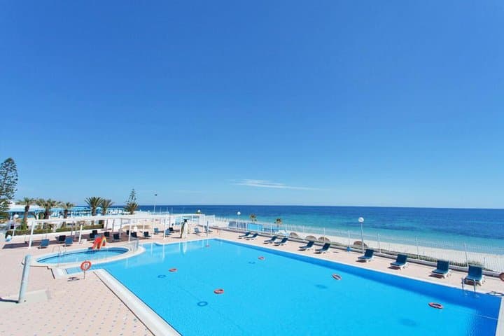 El Mouradi Club Selima